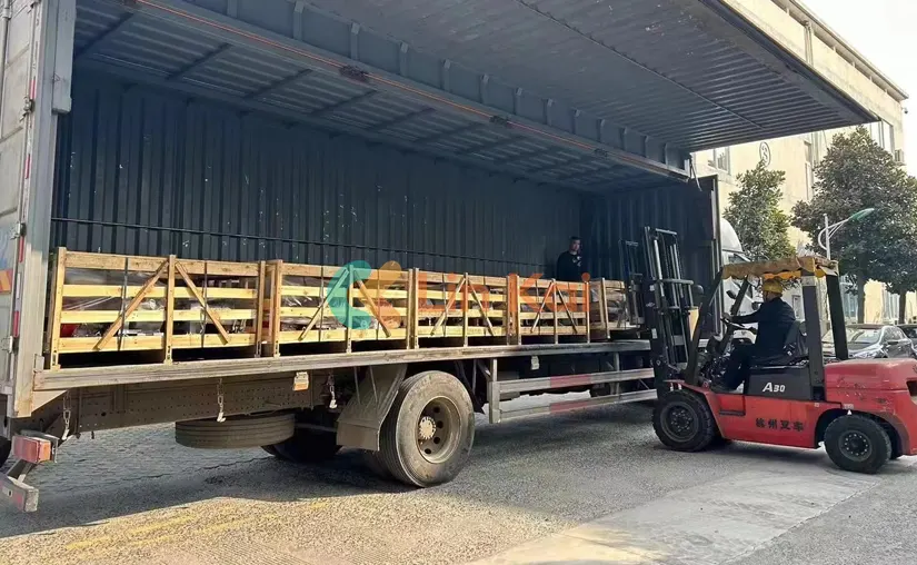 Lingkai exports double drum winch to Indonesia